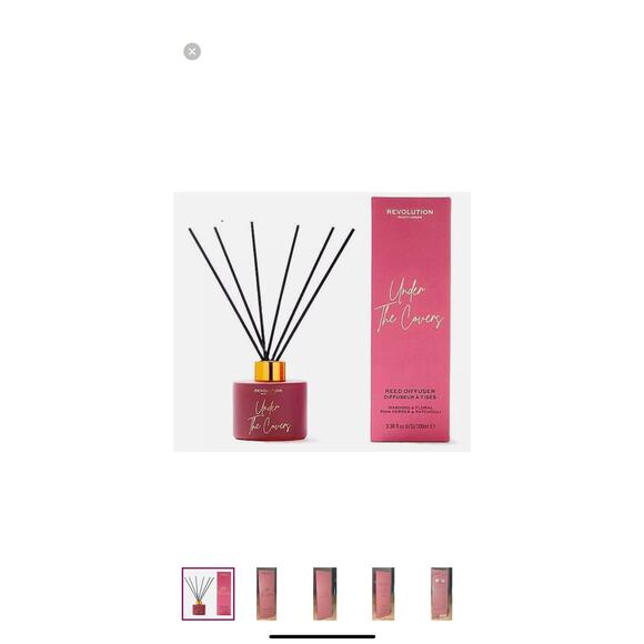 REVOLUTION UNDE THE COVERS REED DIFFUSER FLORAL PINK PEPPER & PATCHOULI NIB - Picture 2 of 4